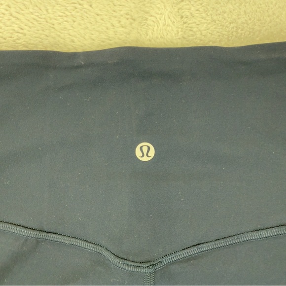 Lululemon NWT Women's Size 6 (24x28) Align Mini-Flare Pant *XShort W5FCHS Style - Picture 11 of 11